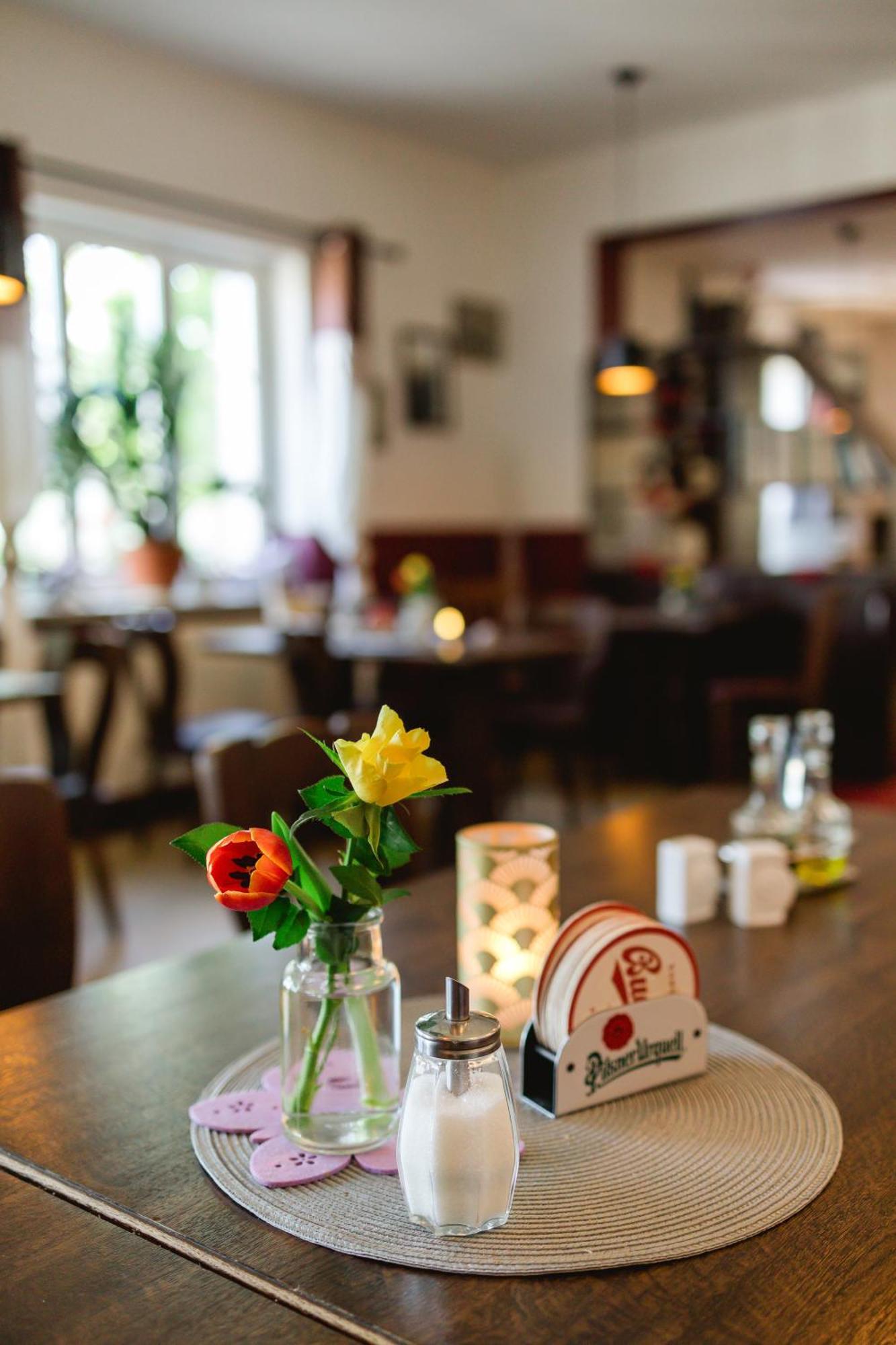 Fliegerhorst Hotell Dresden Eksteriør bilde